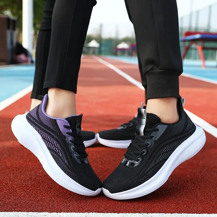 Ariana - Women's Trainer