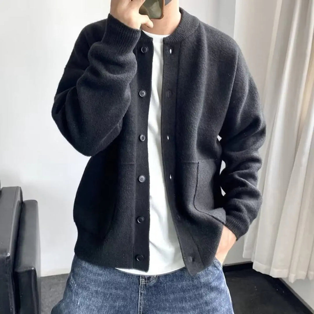 Men's Effortless Relaxed Fit Button-Up Knit Cardigan