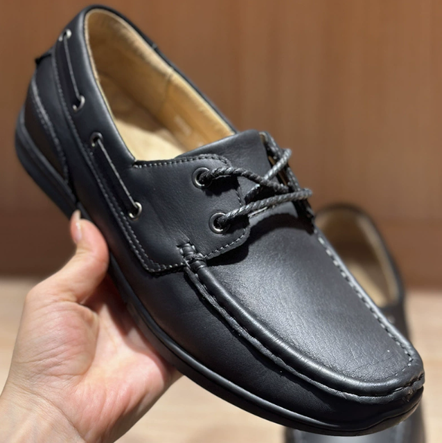Men's Moccasins with Visible Stitching