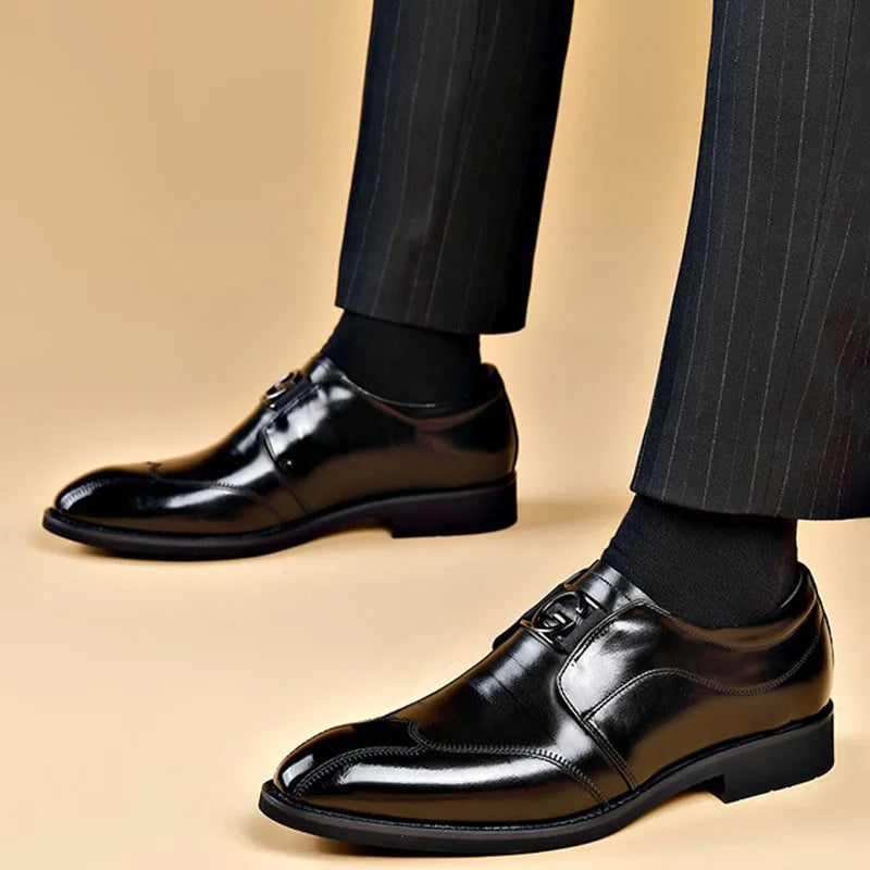 Men's Lace-Up Shoes with Extended Toe