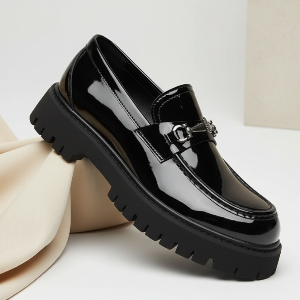 Men's Moccasins with Grooved Sole