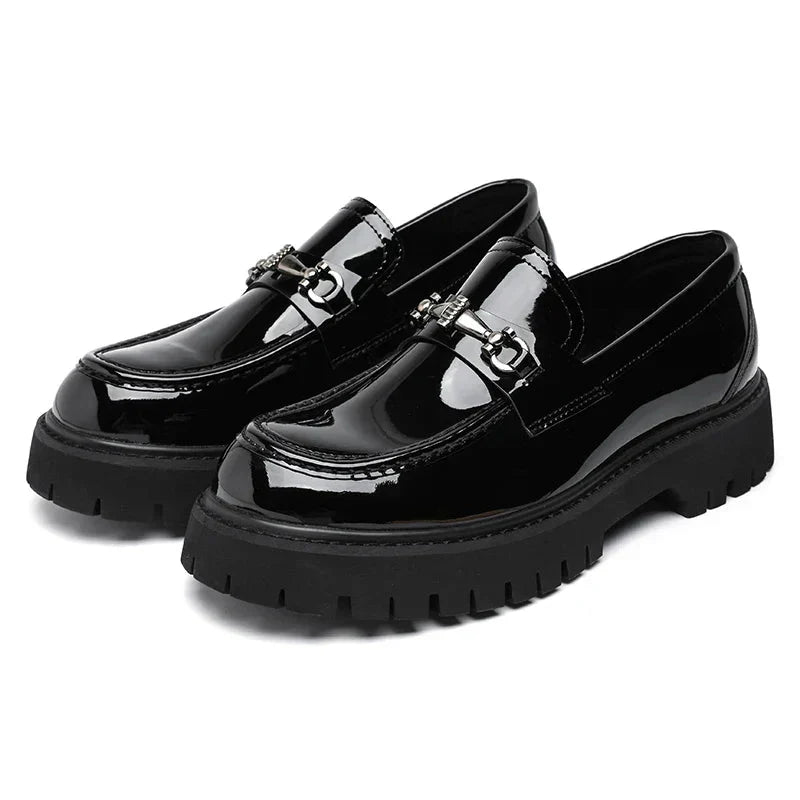 Men's Moccasins with Grooved Sole