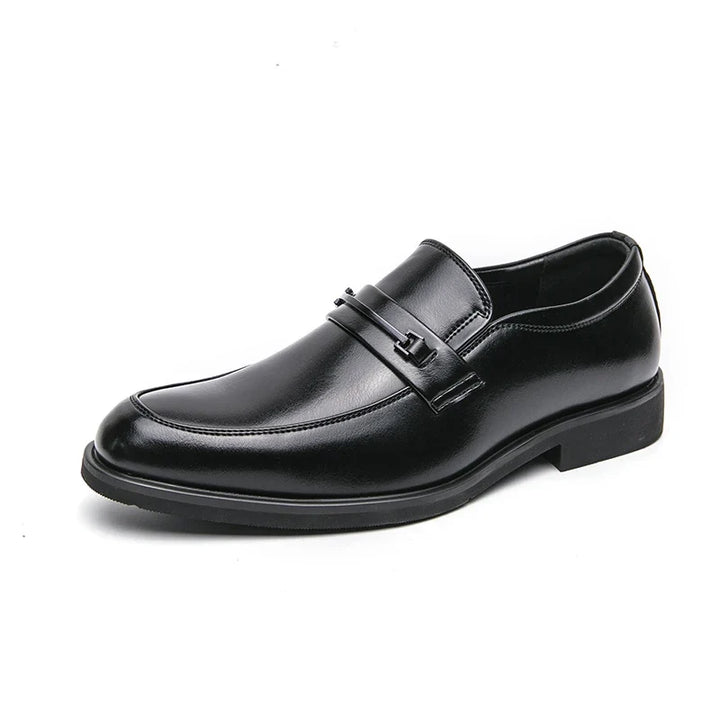 Men's loafers with smooth upper