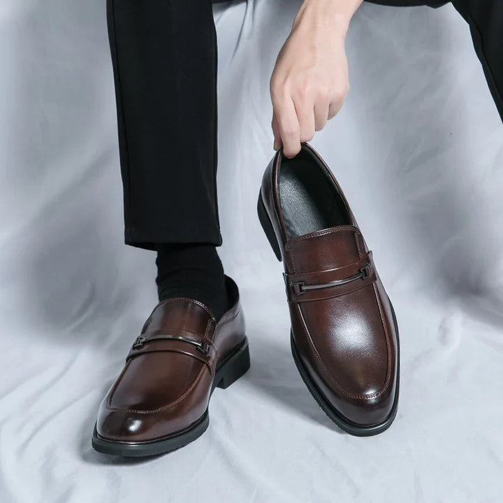 Men's loafers with smooth upper