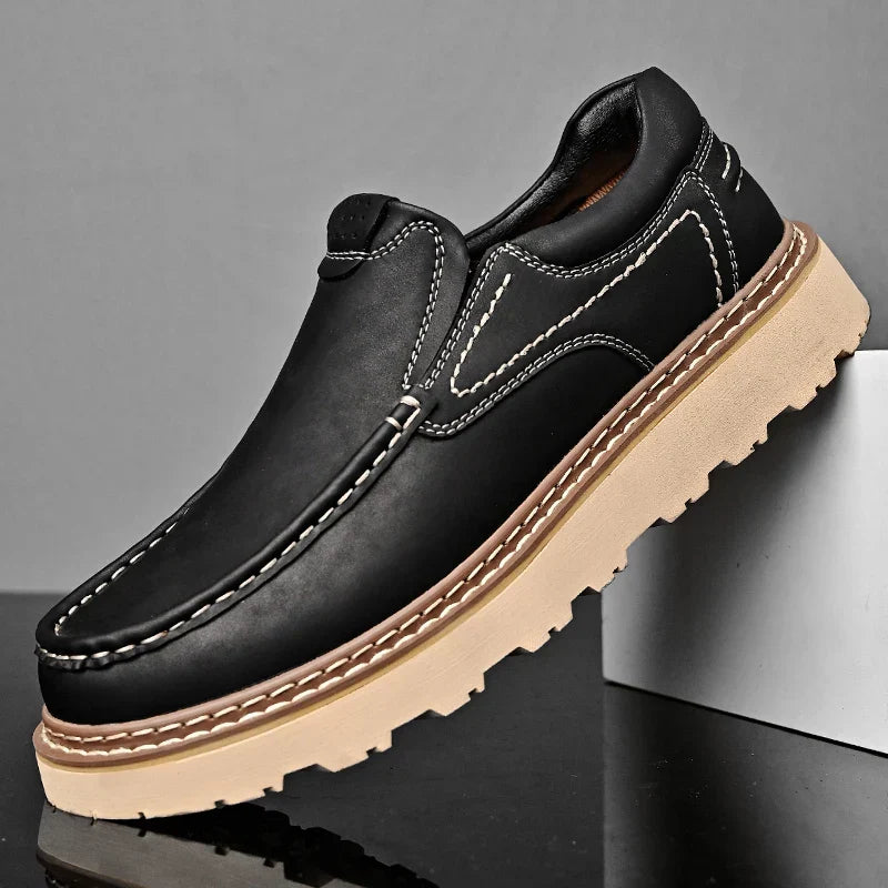 Men's Moccasins with Grooved Sole