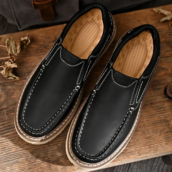 Men's Moccasins with Grooved Sole