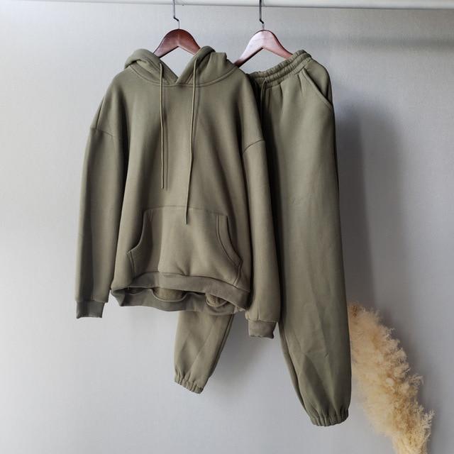 Karolina Hoodie and Jogger Pants - Elena Harper
