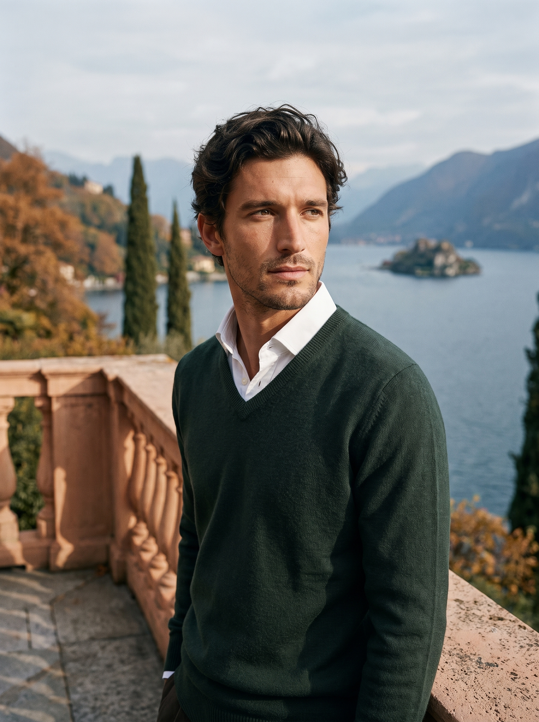 Men's Classic Fit Wool V-Neck Sweater