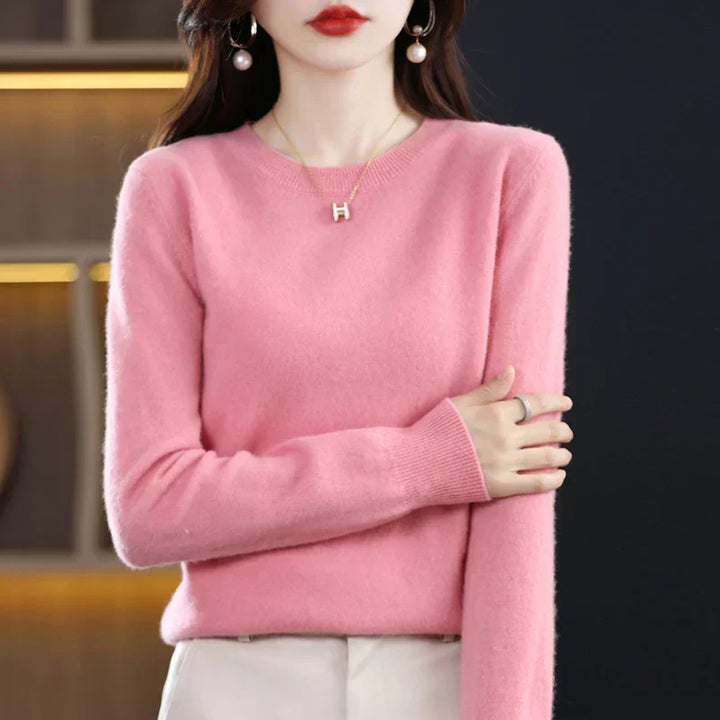 Warm wool sweater for women, classic fit