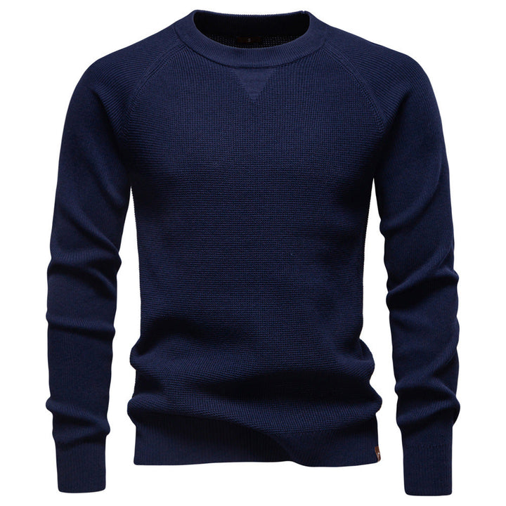 Men's Fine Knit Round Neck Sweater