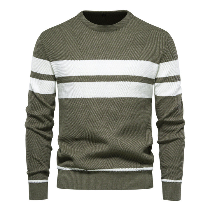 Men's Knit Pullover with Round Neck and Long Sleeves