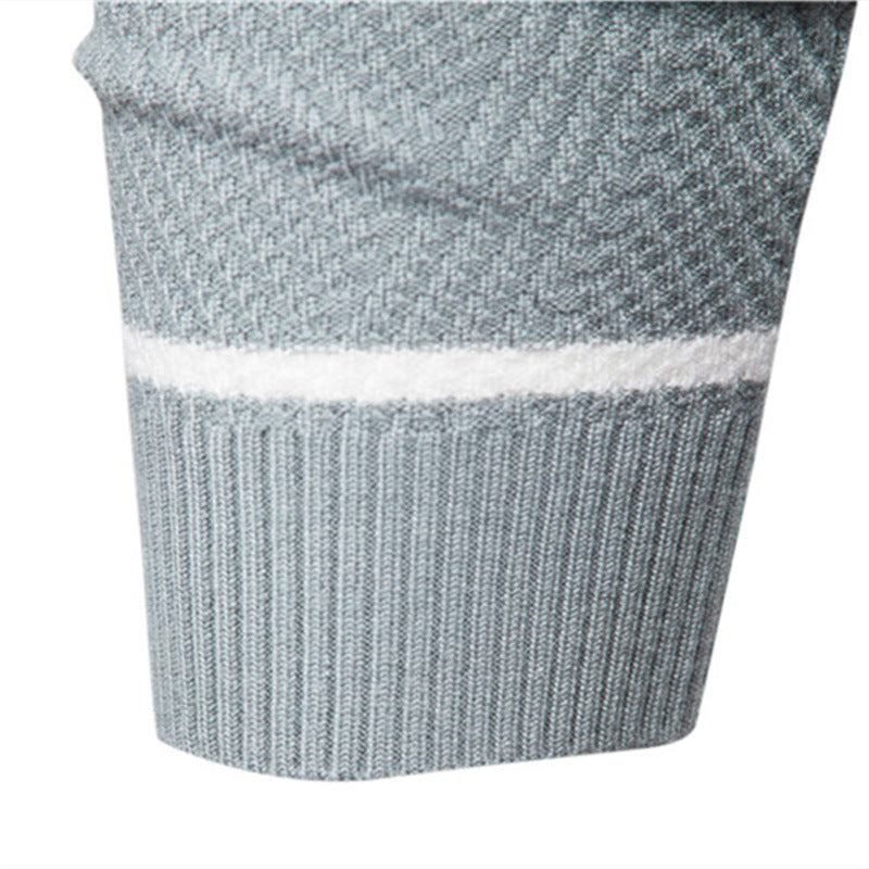 Men's Knit Pullover with Round Neck and Long Sleeves
