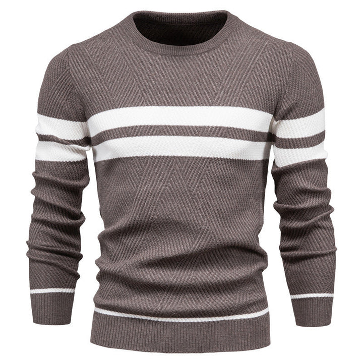 Men's Knit Pullover with Round Neck and Long Sleeves