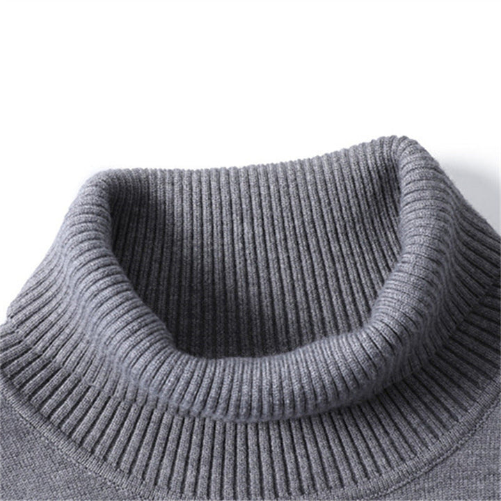 Men's Knit Pullover with Turtleneck and Long Sleeves