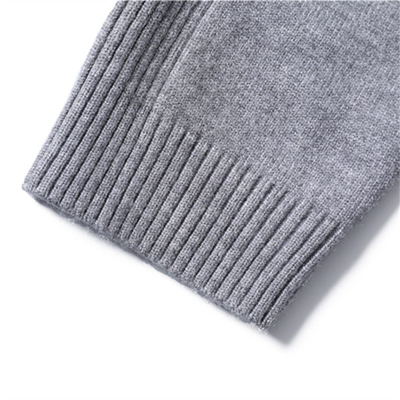 Men's Knit Pullover with Turtleneck and Long Sleeves
