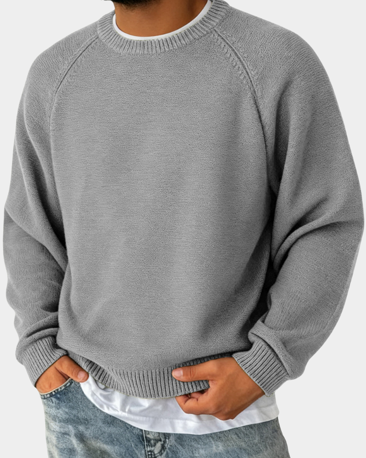 Men's Knit Sweater with Round Neck