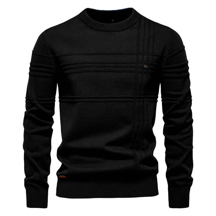 Men's textured knit sweater with round neck