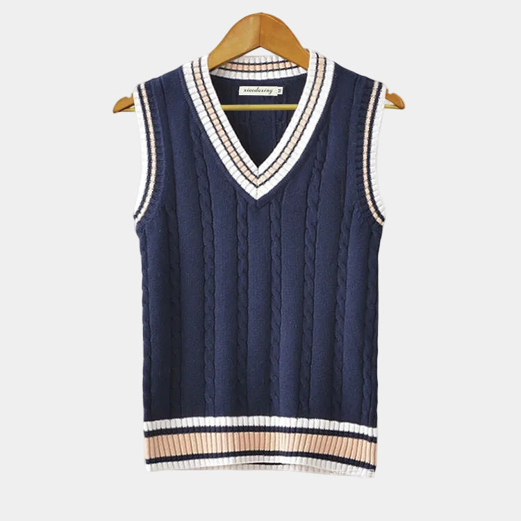 Men's Sleeveless V-Neck Sweater in Twisted Knit