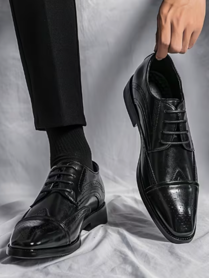 Men's Richelieu with Medallion - Elena Harper