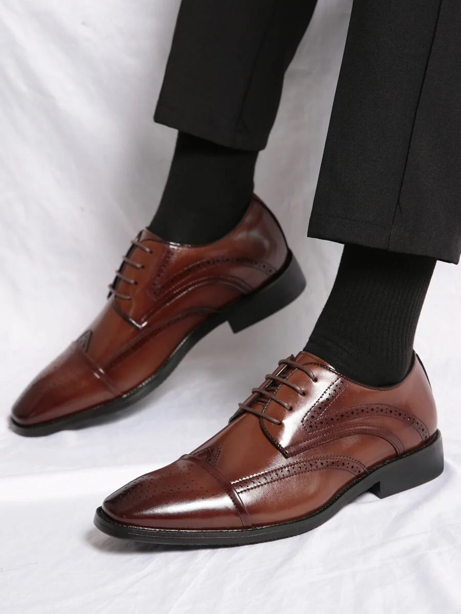 Men's Richelieu with Medallion - Elena Harper