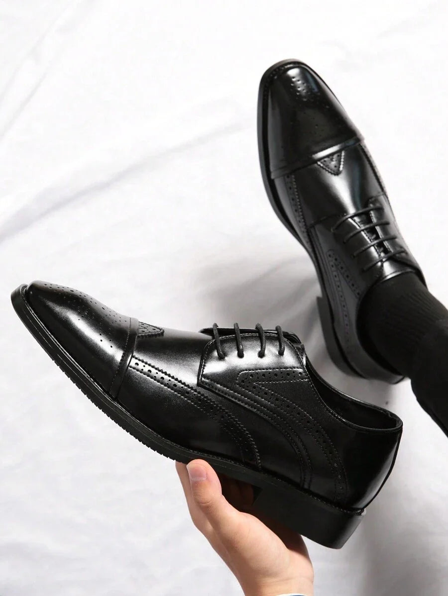 Men's Richelieu with Medallion - Elena Harper