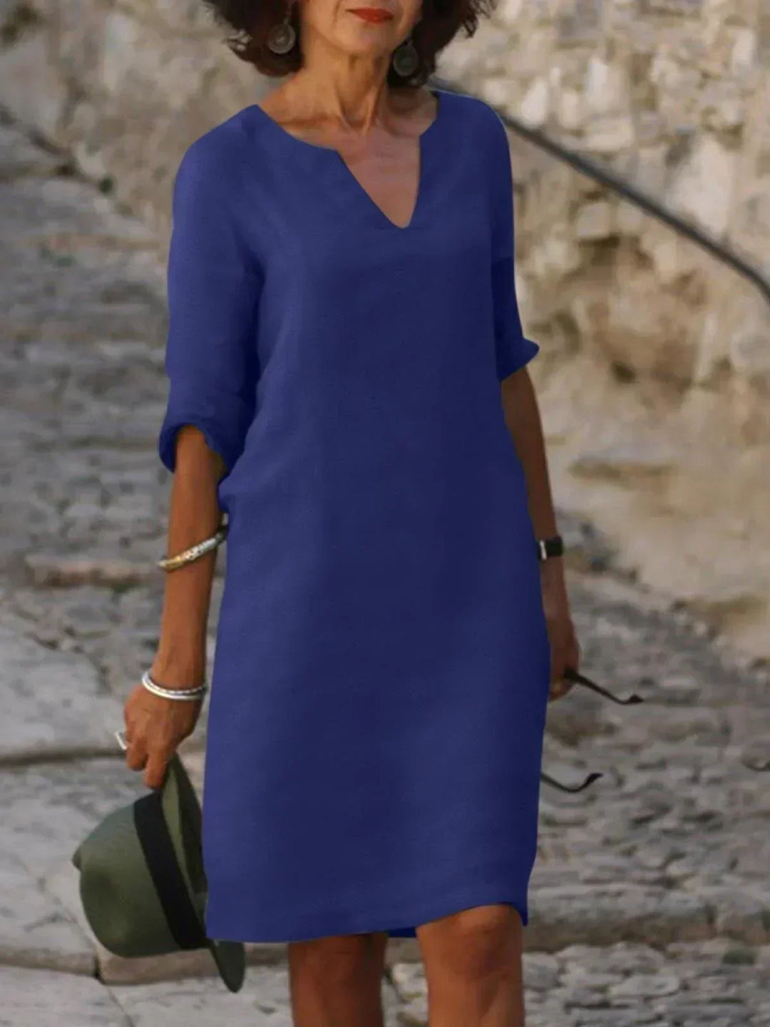 Maria Elegant Dress with V-Neck - Elena Harper