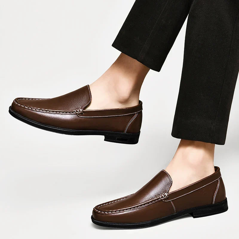 Men's Moccasins with Stitched Toe