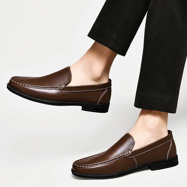 Men's Moccasins with Stitched Toe