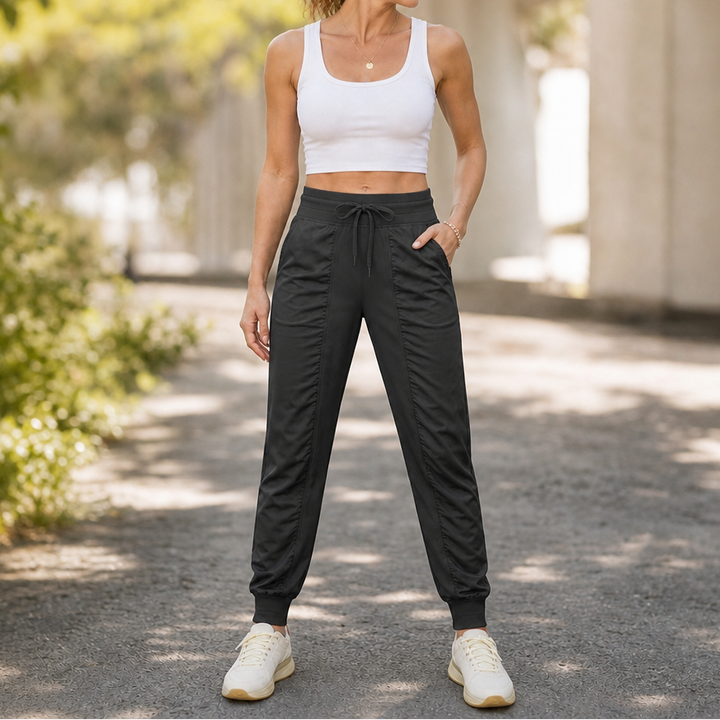 Dayliva Quick-Dry Stretch Women’s Joggers - Elena Harper