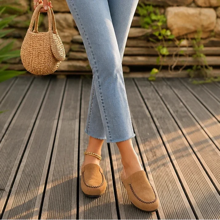 Daybella Brown Backless Round-Toe Flat Shoes - Elena Harper
