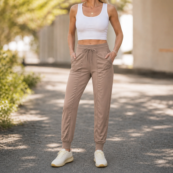 Dayliva Quick-Dry Stretch Women’s Joggers - Elena Harper