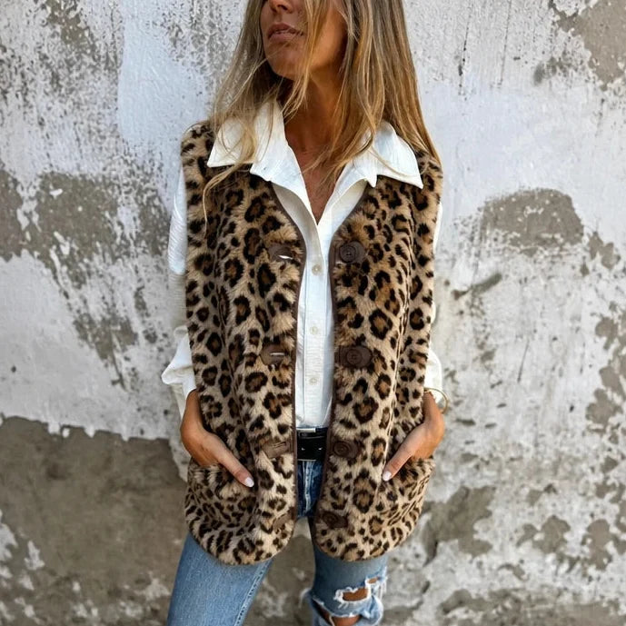 Autumna – Fleece-Look Button-Front Pocket Vest