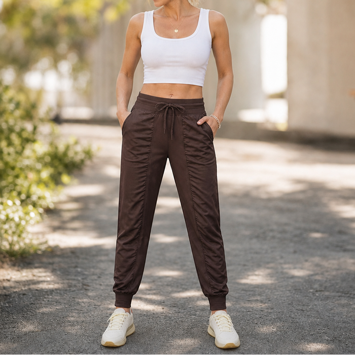 Dayliva Quick-Dry Stretch Women’s Joggers - Elena Harper
