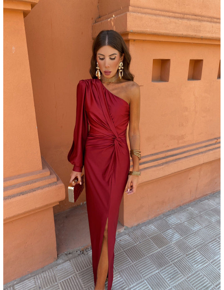Alaysia Elegant Maxi Dress - Elena Harper
