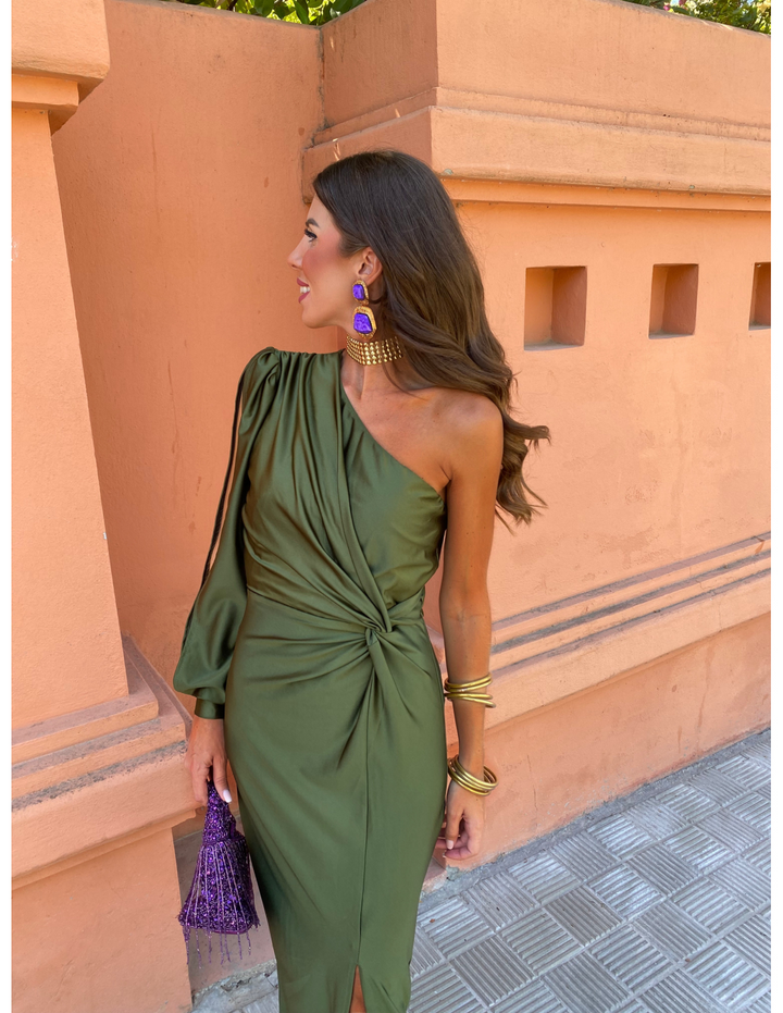 Alaysia Elegant Maxi Dress - Elena Harper