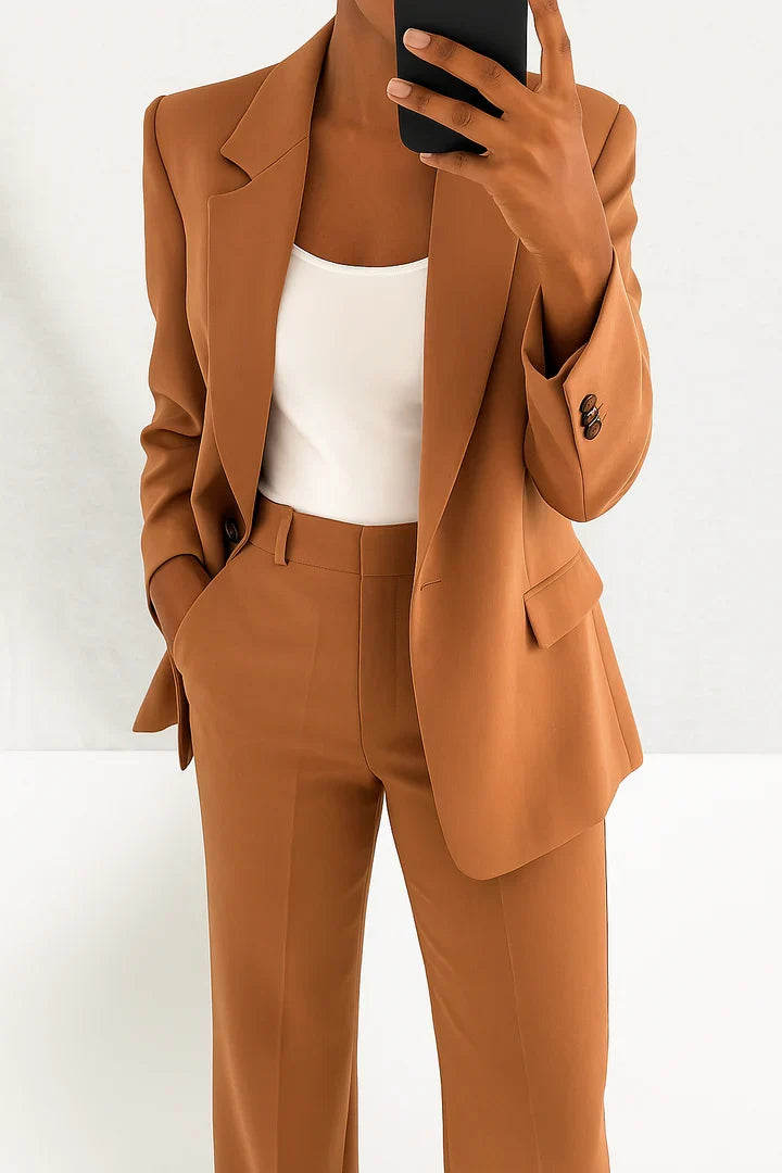 Victoria | Tailored Set