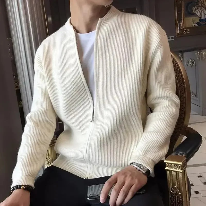 Étienne - Warm Zipped Sweatshirt for Men