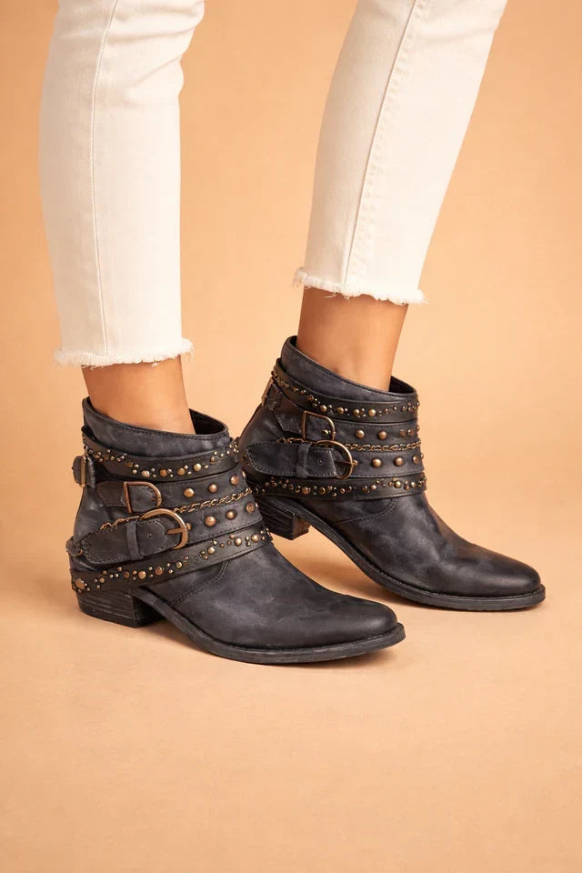 Women's Pointed Cowboy Boots for Chic Western Style