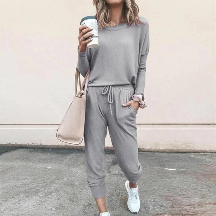 Women's Soft Knit Loungewear Set with Drawstring Joggers