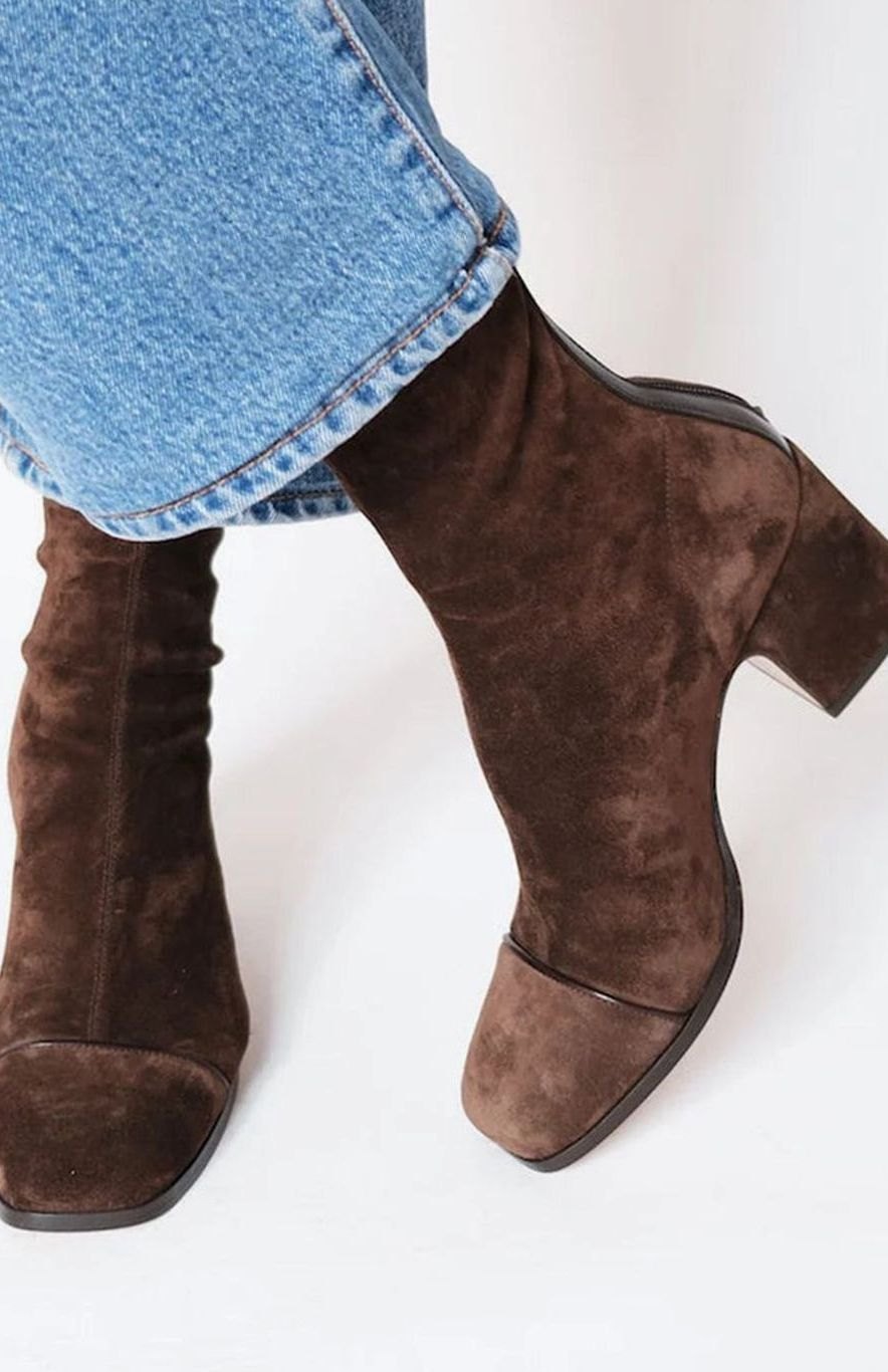 Women's Suede Boots with Block Heel and Square Toe