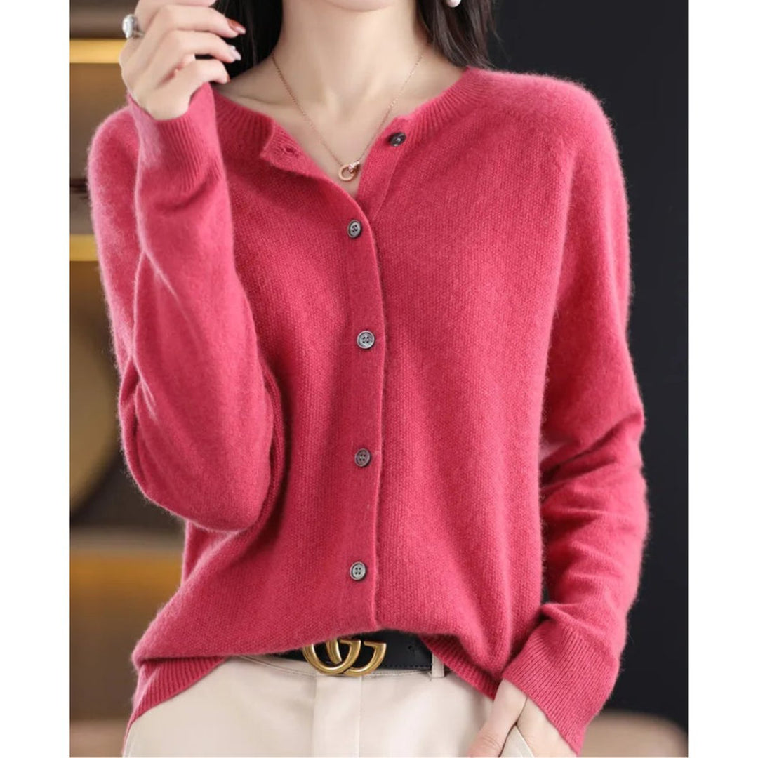 Caroline - Elegant Buttoned Knit Cardigan
