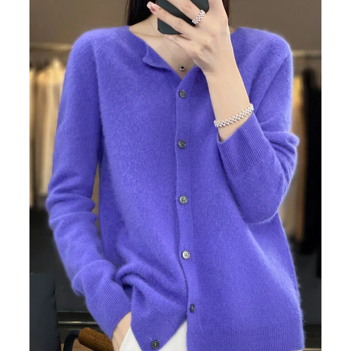 Caroline - Elegant Buttoned Knit Cardigan
