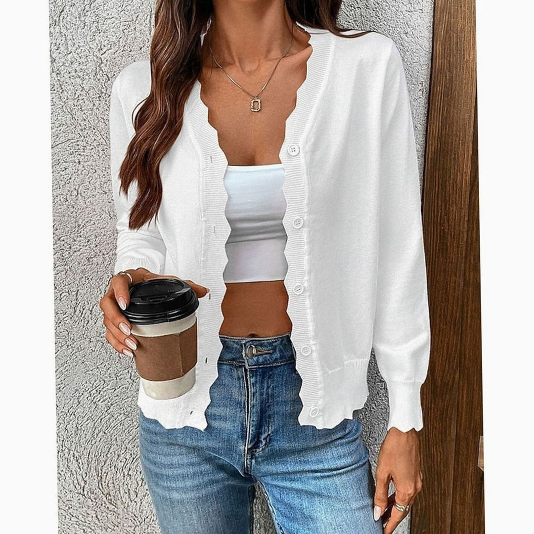Nathalie - Elegant Buttoned Cardigan with Scalloped Edges